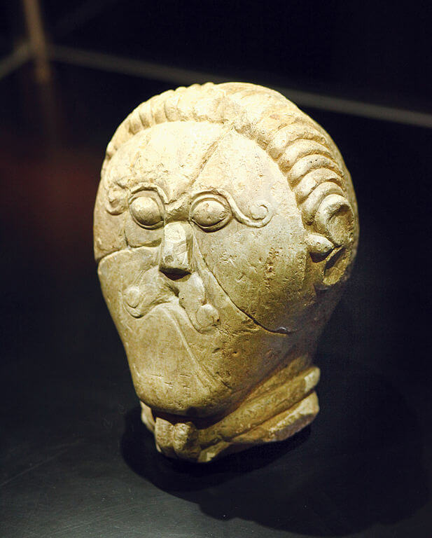 A different Celtic stone sculpture, the Mšecké Žehrovice Head, found in the Czech Republic, is thought to be similar in type to the carved Killycluggin stone before it was damaged. CC BY 3.0